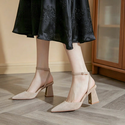 women's chunky heel French-style pumps
