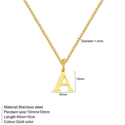 Initial necklace box chain detail